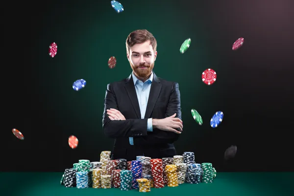 উজ্জ্বল লগইন প্রম্পটে আলোকিত একটি ল্যাপটপ—যা UUOK–এর সুরক্ষিত প্রবেশব্যবস্থাকে নির্দেশ করে।